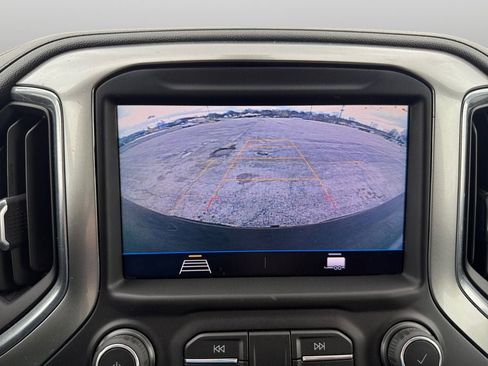 Used 2019 Chevrolet Silverado 1500 LT Trail Boss AWD/4WD image 23