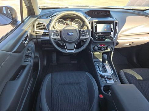 Certified 2023 Subaru Forester Premium AWD/4WD image 19