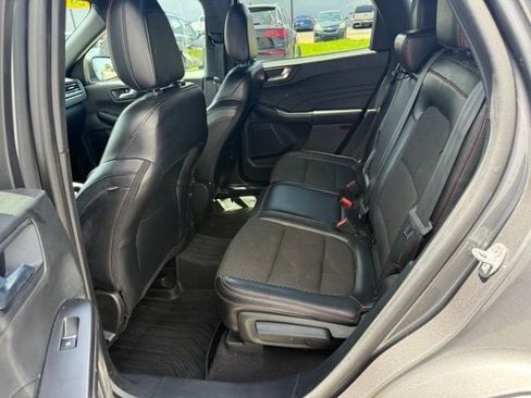 Used 2023 Ford Escape ST-Line FWD image 19