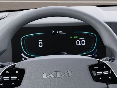 New 2026 Kia Niro LX image 21