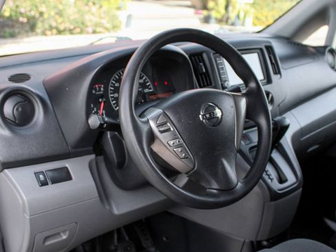 Used 2020 Nissan NV200 S w/ Back Door Glass Package FWD image 22