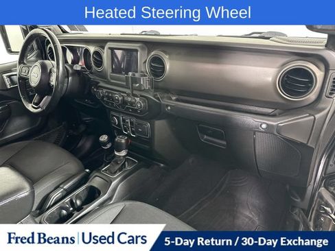 Used 2022 Jeep Gladiator Sport AWD/4WD image 34