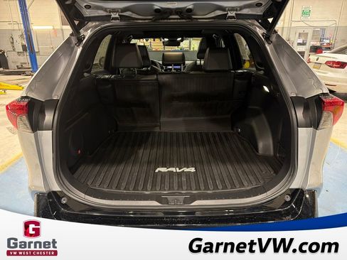 Used 2022 Toyota RAV4 XSE image 23