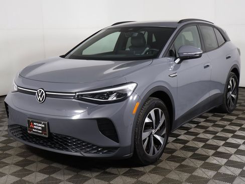 Used 2023 Volkswagen ID.4 Pro image 8