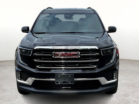 Used 2024 GMC Acadia Elevation image 5