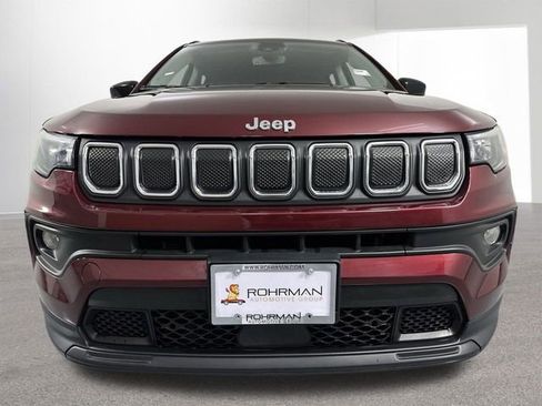 Used 2022 Jeep Compass Latitude image 25