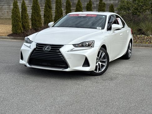 Used 2020 Lexus IS 300 image 5