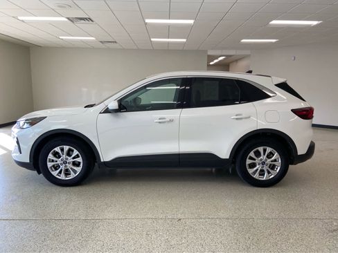 Used 2023 Ford Escape Active w/ Tech Pack #2 image 10