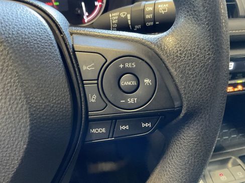 Used 2024 Toyota RAV4 XLE image 12