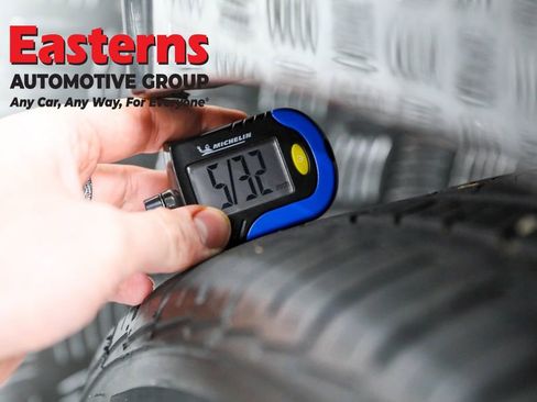 Used 2024 Nissan Altima 2.5 SV image 25