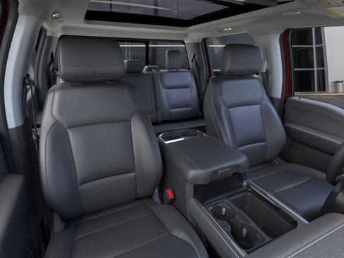 New 2025 Ford F250 Lariat w/ Lariat Ultimate Package image 10