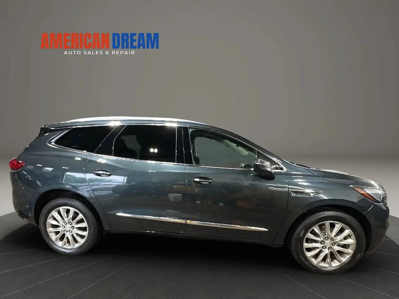 Used 2018 Buick Enclave Premium w/ Experience Buick Package AWD/4WD image 6