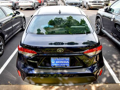 Used 2023 Toyota Corolla LE FWD image 17