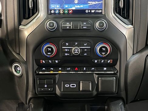 Used 2022 Chevrolet Silverado 1500 LTZ w/ LTZ Premium Package image 21