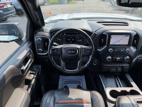 Used 2021 GMC Sierra 1500 AT4 w/ AT4 Value Package AWD/4WD image 14