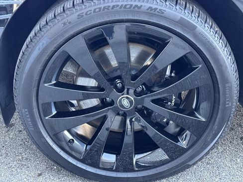 Certified 2025 Land Rover Range Rover Sport Dynamic SE AWD/4WD image 12