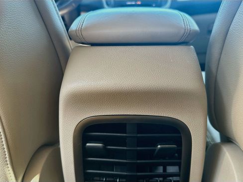 Used 2018 Lincoln MKC Premiere AWD/4WD image 25