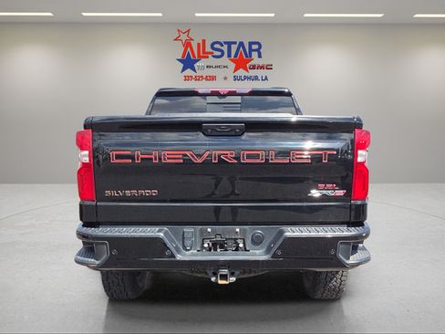 Used 2023 Chevrolet Silverado 1500 ZR2 w/ Technology Package AWD/4WD image 6