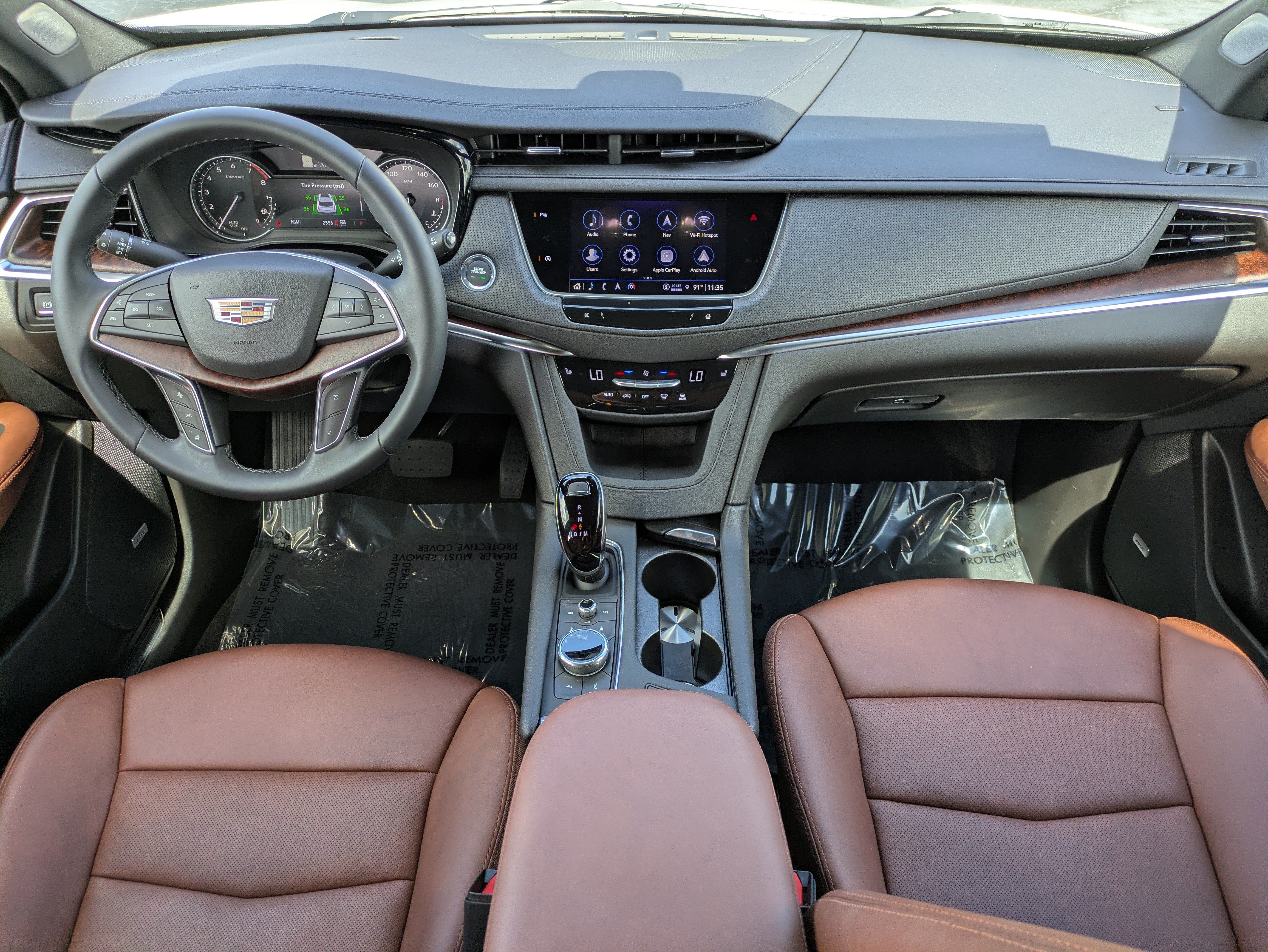 Certified 2025 Cadillac XT5 Premium Luxury w/ LPO, Red Accent Package AWD/4WD image 12