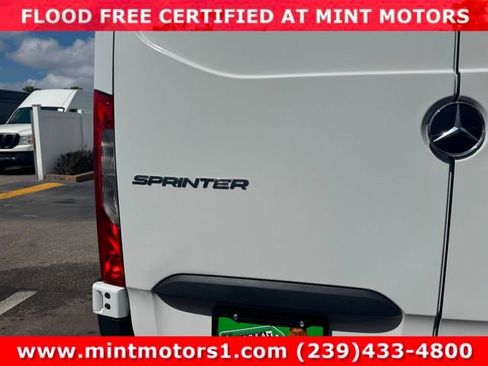 Used 2022 Mercedes-Benz Sprinter 1500 image 7