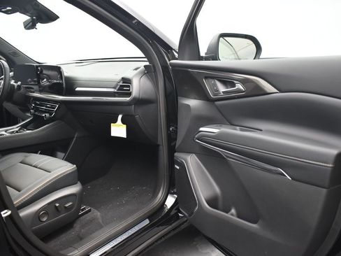 New 2026 Chevrolet Traverse High Country AWD/4WD image 11