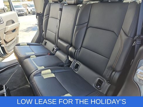 New 2025 Jeep Gladiator Willys image 13