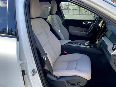 New 2026 Volvo XC60 B5 Plus w/ Protection Package Premier image 31