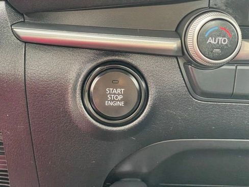 Used 2023 MAZDA MAZDA3 s image 22