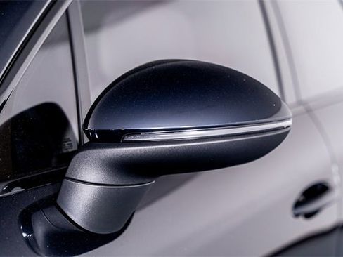 Used 2022 Porsche Cayenne S image 28