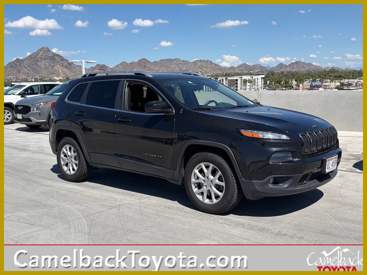 Used 2015 Jeep Cherokee Latitude AWD/4WD image 1