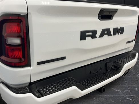 New 2026 RAM 1500 Big Horn AWD/4WD image 39