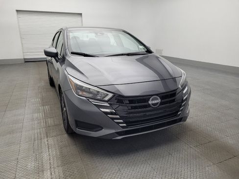 Used 2025 Nissan Versa SV image 14