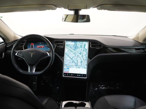 Used 2014 Tesla Model S 85 RWD image 13