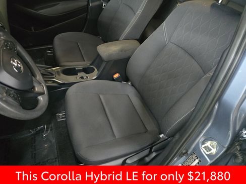Used 2023 Toyota Corolla LE image 20