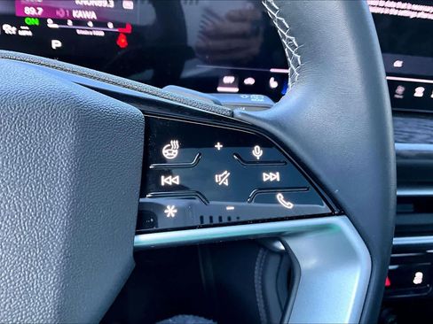 Used 2025 Audi Q5 Premium Plus w/ Premium Plus image 24