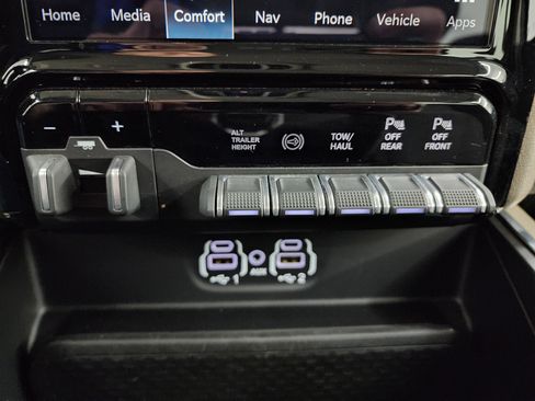 Used 2024 RAM 3500 Laramie w/ Safety Group image 16