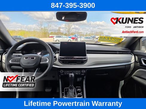 Used 2025 Jeep Compass Limited AWD/4WD image 31