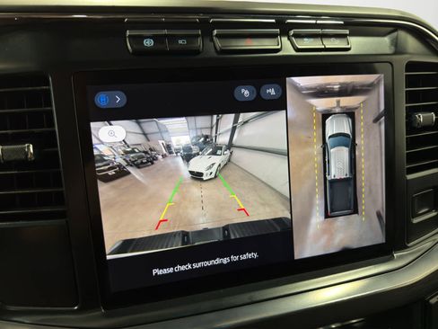 Used 2024 Ford F350 Lariat w/ FX4 Off-Road Package image 20