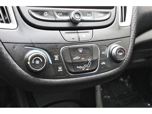 Used 2024 Chevrolet Malibu LS image 22