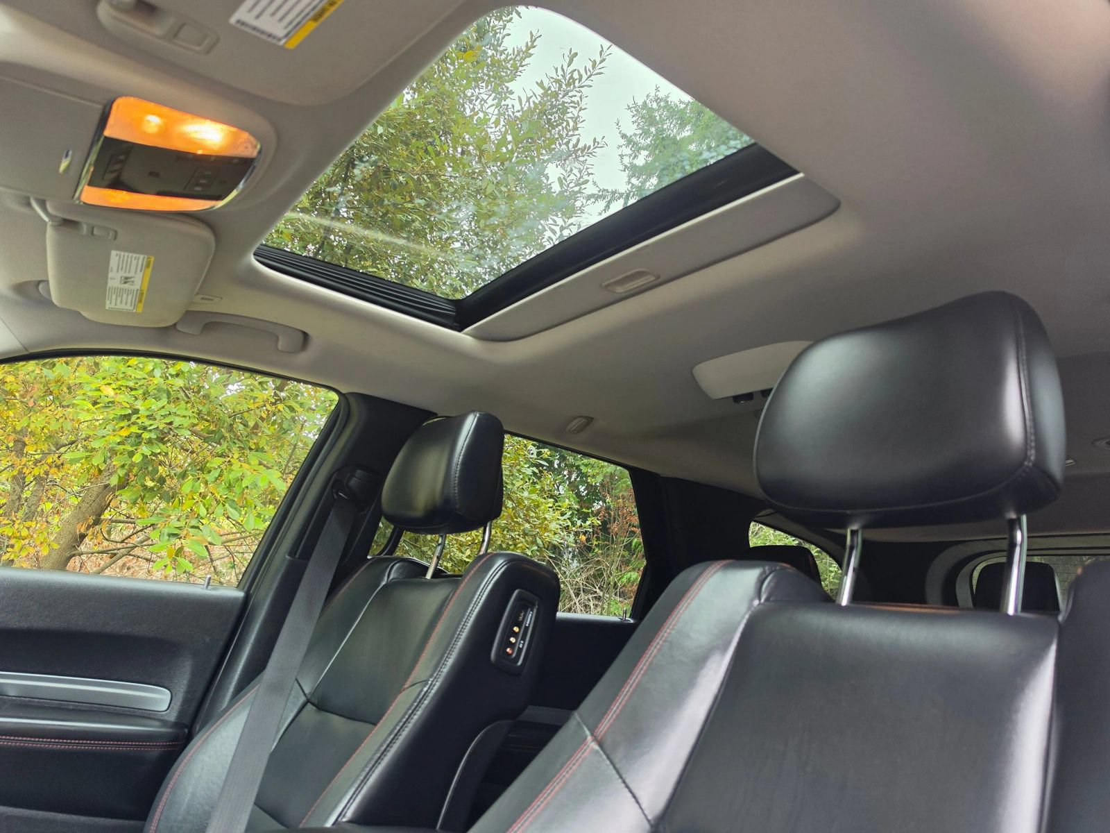 Used 2018 Dodge Durango GT AWD/4WD image 23