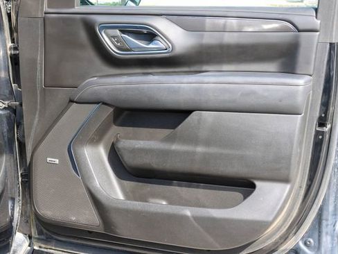 Used 2024 GMC Yukon AT4 w/ LPO, Floor Liner Package AWD/4WD image 16