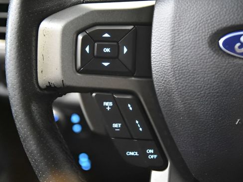 Used 2020 Ford F150 Raptor w/ Equipment Group 802A Luxury AWD/4WD image 22