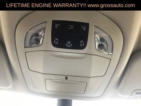 Certified 2024 Chrysler Pacifica Touring-L FWD image 30