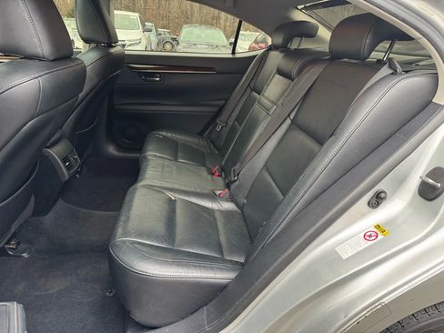 Used 2013 Lexus ES 350 ES 350 Sedan 4D image 27