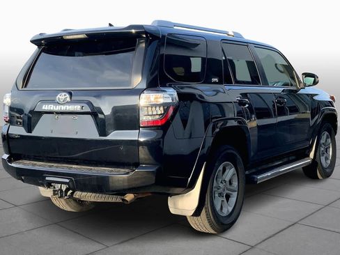 Used 2014 Toyota 4Runner SR5 Premium image 12