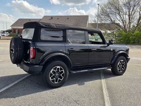Used 2024 Ford Bronco Outer Banks AWD/4WD image 12
