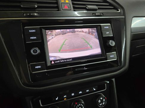 Used 2024 Volkswagen Tiguan S FWD image 29