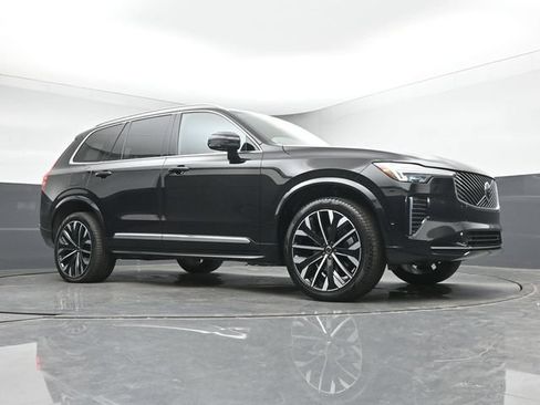 Used 2026 Volvo XC90 B6 Ultra AWD/4WD image 10