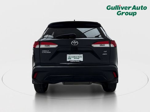 Used 2024 Toyota Corolla Cross LE AWD/4WD image 7
