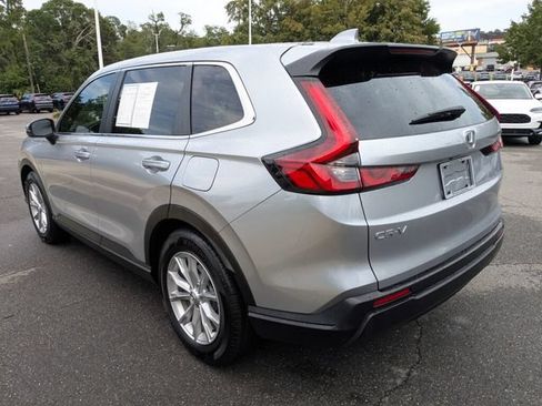Certified 2025 Honda CR-V EX image 6